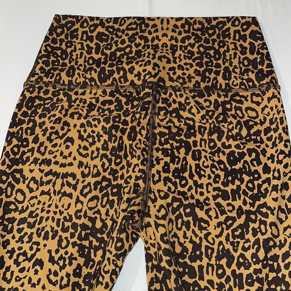 Stella&Dot top of the line animal print leggings. Copper and dark brown. - Picture 4 of 7